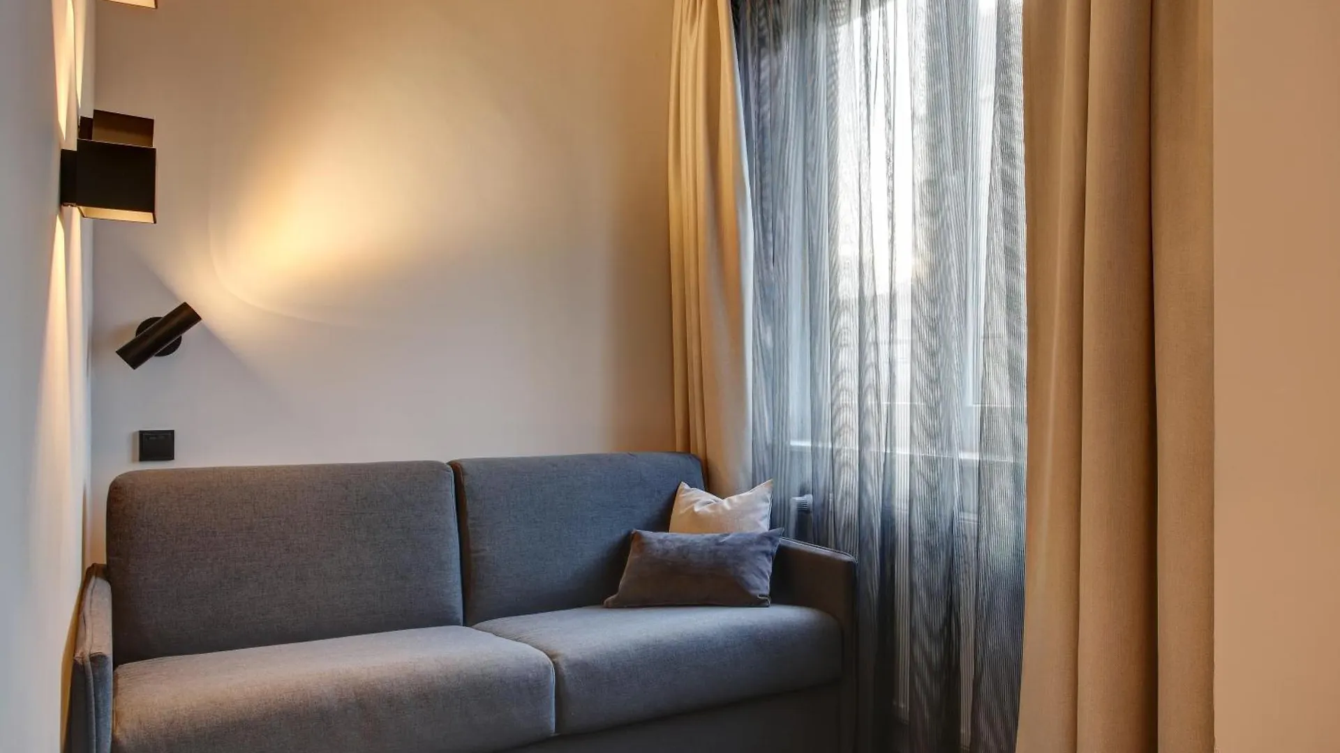 Vienna House Easy By Wyndham Hamburg City Hotel